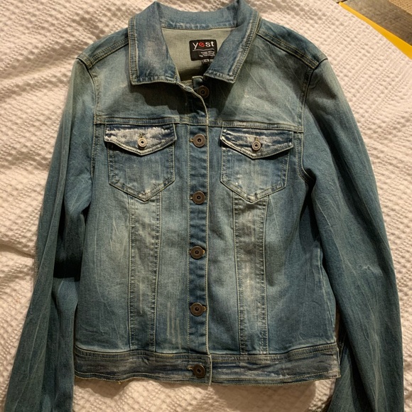 Yest Jean Jacket - Picture 1 of 5
